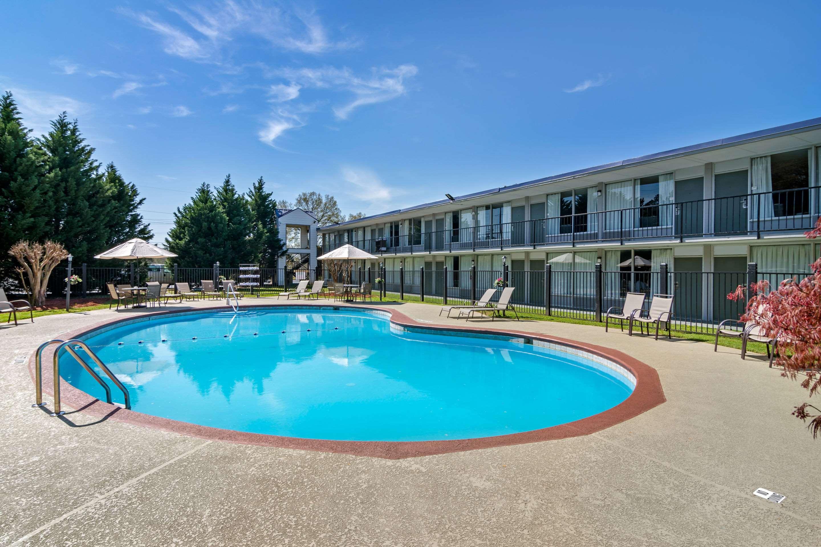 Quality Inn & Suites CartersvilleCartersville  Kültér fotó